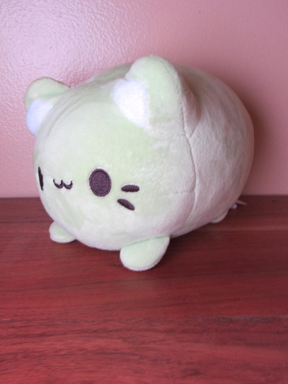 plush aurora 2020 tasty peach green meowchi cat (W6673)